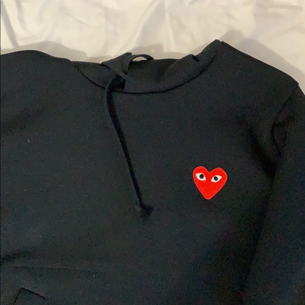 PLAY COMME DES GARÇON WOMENS HOODIE